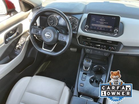 Certified 2023 Nissan Rogue SV w/ SV Premium B Package FWD image 16