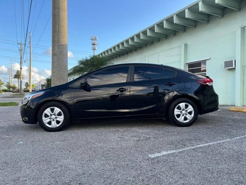 Used 2018 Kia Forte LX FWD image 5