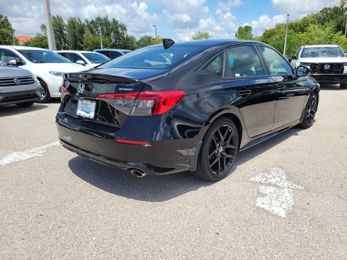 Used 2022 Honda Civic Sport image 6