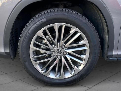 Certified 2022 Lexus RX 350 FWD w/ Luxury Package image 9