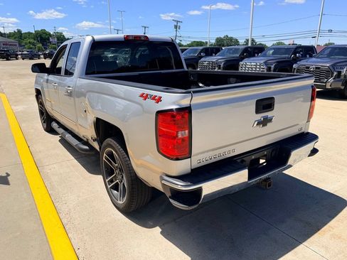 Used 2019 Chevrolet Silverado 1500 LT w/ LPO, Black Pack AWD/4WD image 7