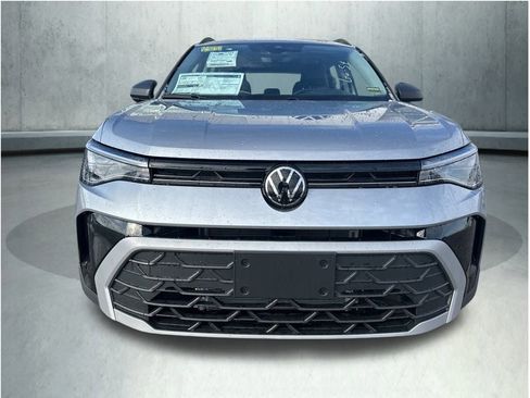 New 2026 Volkswagen Taos S image 8