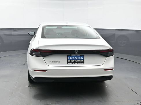 Used 2023 Honda Accord LX image 5