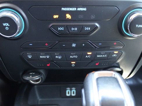 Used 2019 Ford Ranger XLT w/ Equipment Group 302A Luxury AWD/4WD image 30