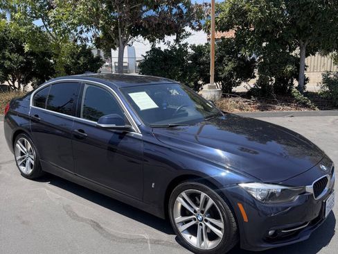 Used 2017 BMW 330e RWD image 7