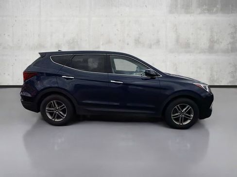 Used 2017 Hyundai Santa Fe Sport w/ Cargo Package image 4
