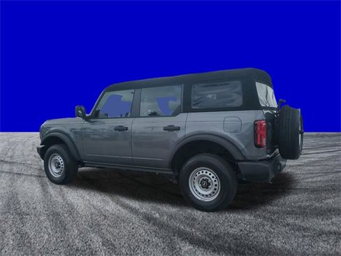 New 2025 Ford Bronco 4-Door image 6