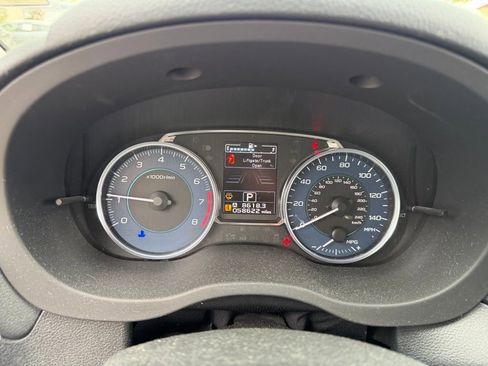 Used 2017 Subaru Crosstrek 2.0i Premium AWD/4WD image 30