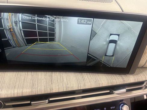New 2025 Hyundai Santa Fe Calligraphy FWD image 16