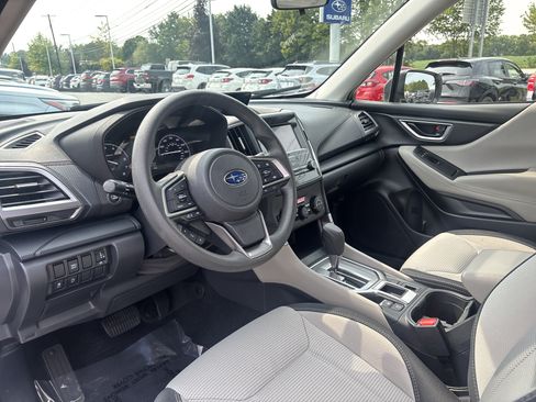 Certified 2023 Subaru Forester AWD/4WD image 4