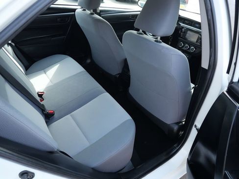 Used 2016 Toyota Corolla L image 21