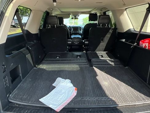 Used 2020 Ford Expedition Max Platinum AWD/4WD image 11