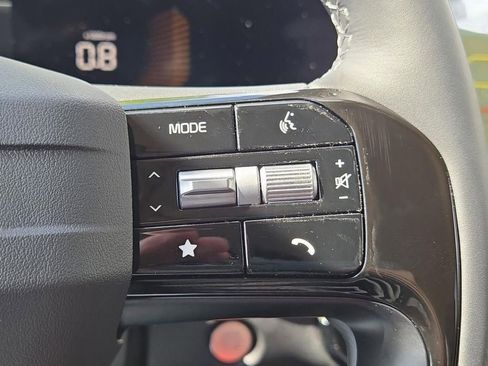 New 2026 Kia Sorento LX FWD image 27