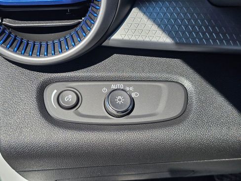 New 2026 Chevrolet Trax LS w/ Driver Confidence Package FWD image 23