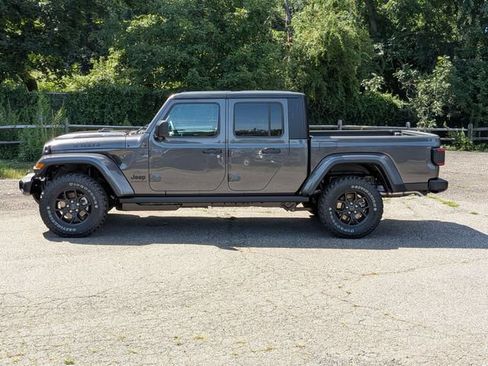 New 2026 Jeep Gladiator Sport AWD/4WD image 6
