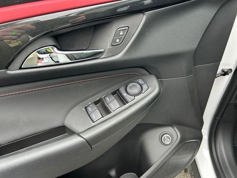 New 2025 Chevrolet TrailBlazer RS w/ Convenience Package image 23