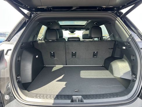 New 2026 GMC Terrain Elevation w/ Elevation Premium Package AWD/4WD image 36