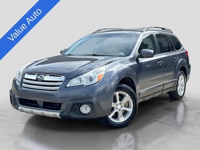 Used 2014 Subaru Outback 3.6R Limited w/ Moonroof Package