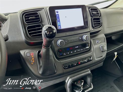 Used 2025 RAM ProMaster 2500 w/ Convenience Group image 24