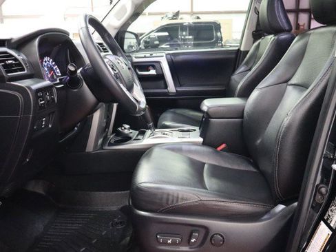 Used 2019 Toyota 4Runner Limited AWD/4WD image 6