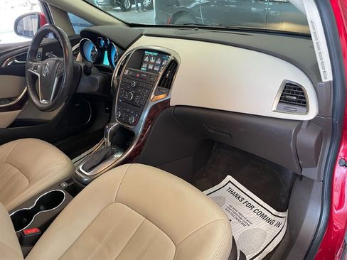 Used 2012 Buick Verano Leather FWD image 17