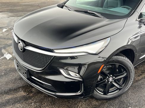 Used 2024 Buick Enclave Essence w/ Experience Buick Package image 8