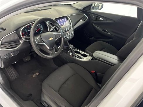 Used 2023 Chevrolet Malibu LT FWD image 25