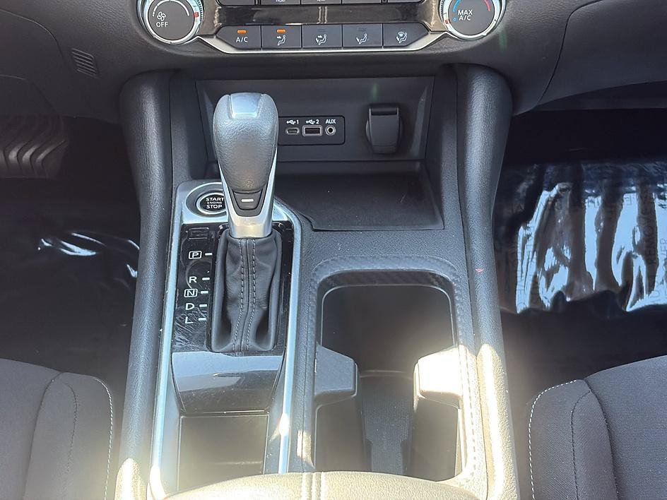 Certified 2025 Nissan Sentra SV FWD image 33