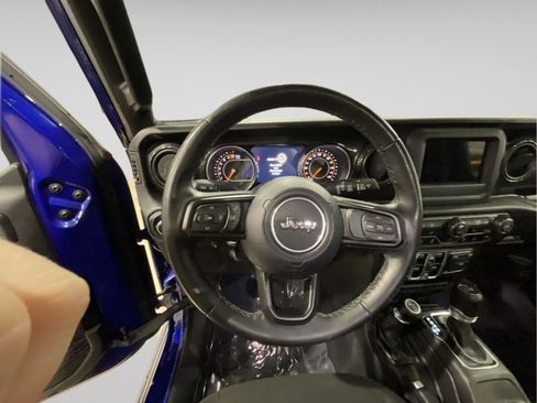 Used 2020 Jeep Wrangler Altitude image 21