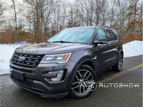 Used 2017 Ford Explorer Sport w/ Equipment Group 401A image 1