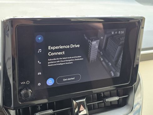 Used 2025 Toyota Corolla LE image 23