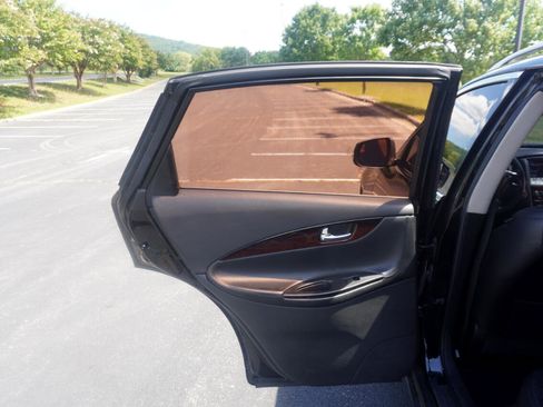 Used 2017 INFINITI QX50 Base AWD w/ Premium Plus Package image 16