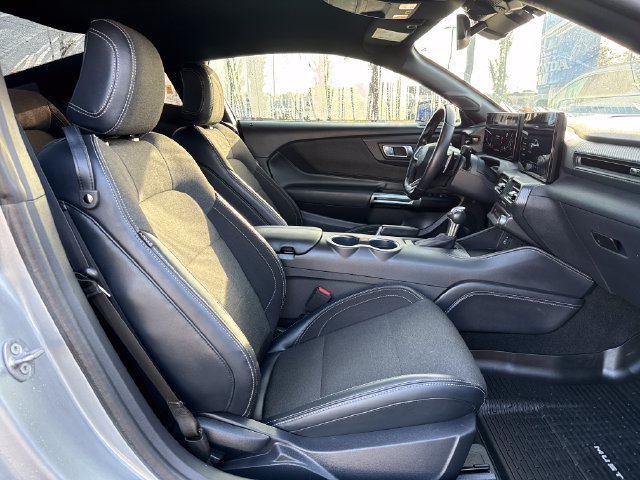 Used 2024 Ford Mustang GT w/ GT Performance Package RWD image 9