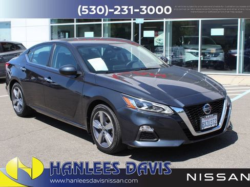 Used 2021 Nissan Altima 2.5 SV FWD image 5