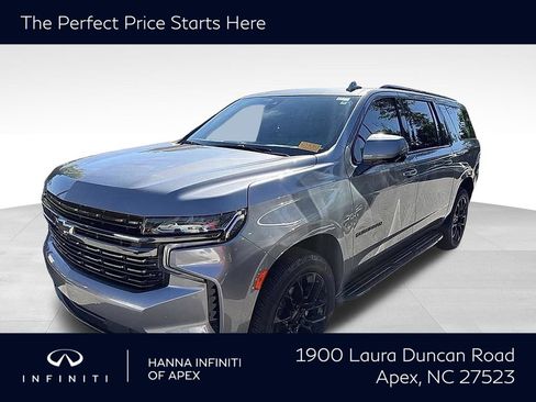 Used 2021 Chevrolet Suburban RST w/ Luxury Package AWD/4WD image 1