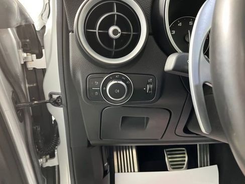 Used 2020 Alfa Romeo Stelvio Ti Sport w/ Quick Order Package 22S Sport image 16