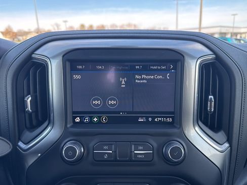 Used 2022 Chevrolet Silverado 1500 LT Trail Boss w/ LPO, Dark Essentials Package image 35