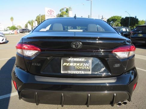 Certified 2024 Toyota Corolla SE image 9