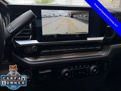 Used 2023 Chevrolet Silverado 1500 LT image 9