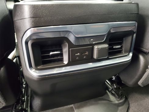 Used 2021 GMC Sierra 1500 AT4 image 28