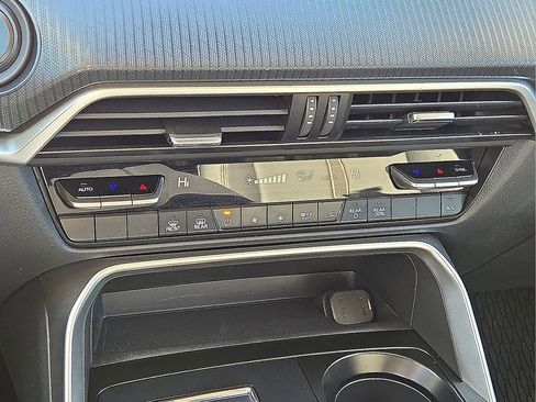 New 2025 MAZDA CX-90 3.3 Turbo w/ Select Package image 29