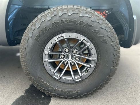 Used 2019 Ford F150 Raptor w/ Equipment Group 802A Luxury image 10