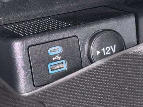 Used 2022 Ford Escape SEL image 35