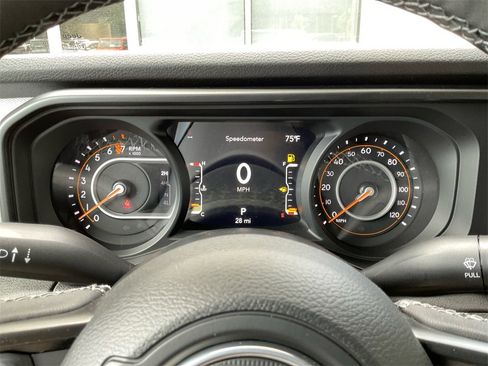 New 2025 Jeep Gladiator Sport image 21