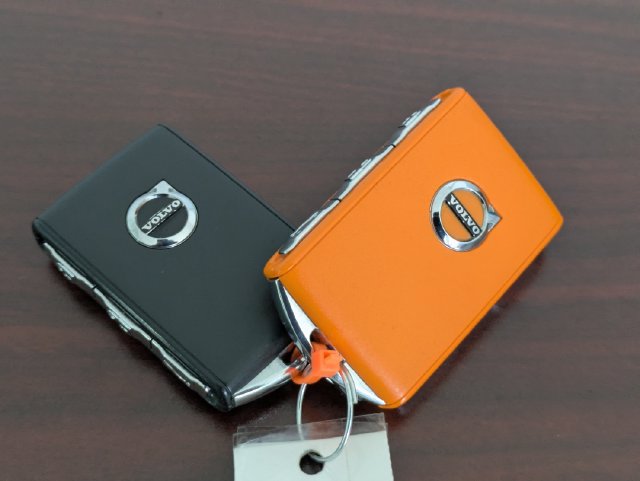Certified 2023 Volvo C40 P8 Recharge Ultimate AWD/4WD image 31
