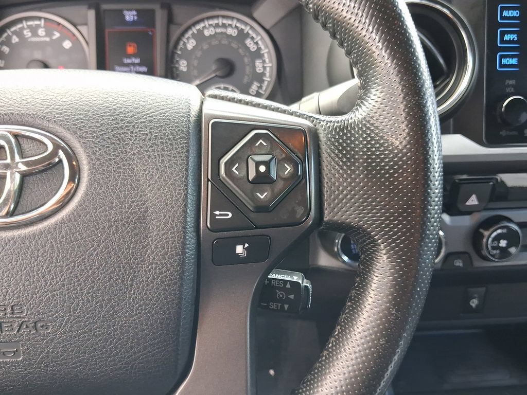 Used 2016 Toyota Tacoma TRD Sport w/ Towing Package AWD/4WD image 21