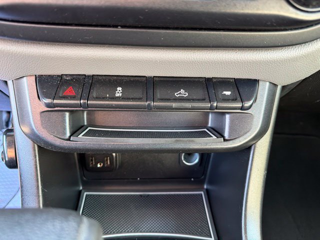 Used 2019 Chevrolet Colorado W/T w/ Custom Special Edition AWD/4WD image 22