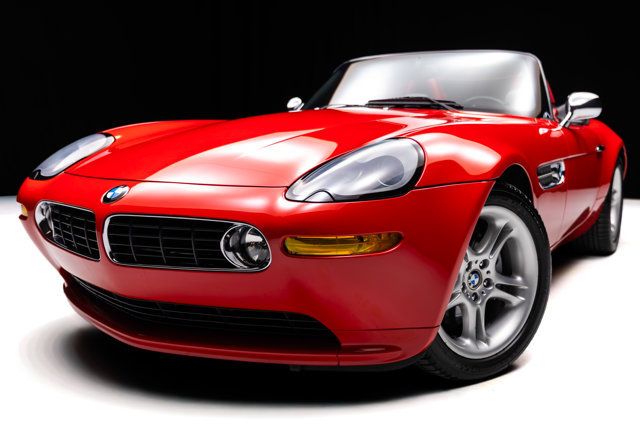 Used 2001 BMW Z8 RWD image 16