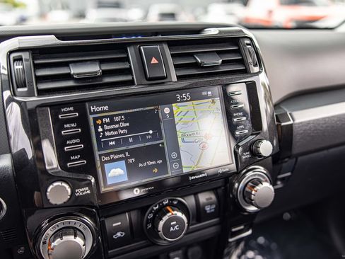Used 2023 Toyota 4Runner TRD Off-Road Premium w/ Off Road Premium Plus Package AWD/4WD image 24