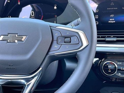 New 2026 Chevrolet Trax ACTIV w/ Sunroof Package FWD image 20